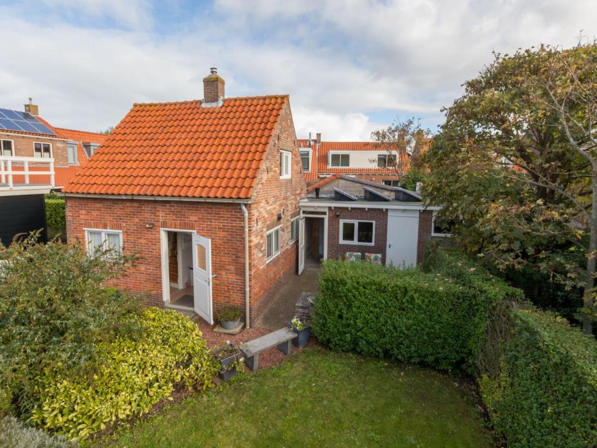 Quaint Holiday Home In Domburg With Terrace Exteriör bild