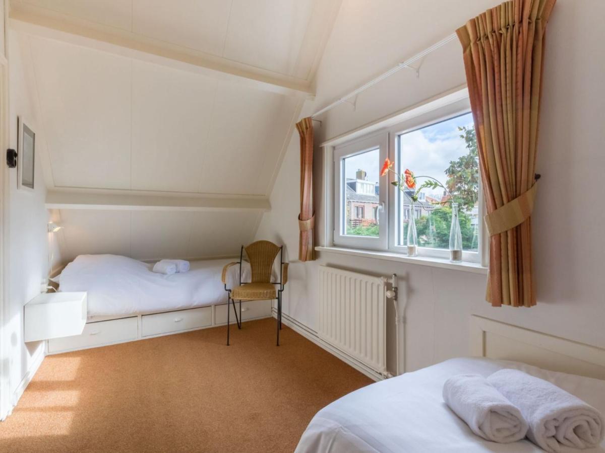 Quaint Holiday Home In Domburg With Terrace Exteriör bild