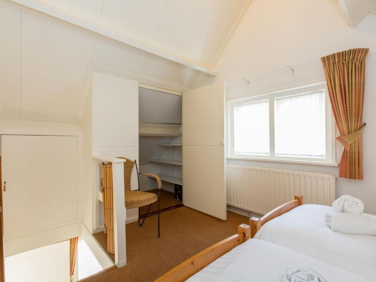 Quaint Holiday Home In Domburg With Terrace Exteriör bild
