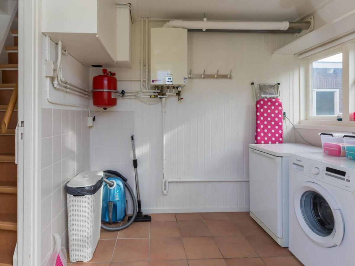 Quaint Holiday Home In Domburg With Terrace Exteriör bild