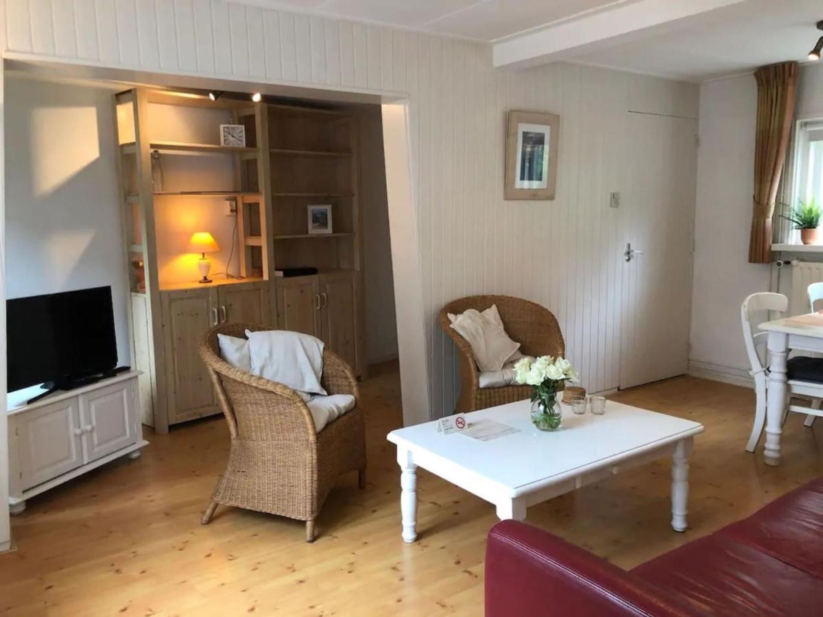 Quaint Holiday Home In Domburg With Terrace Exteriör bild